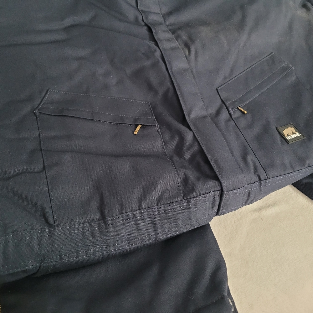 🎉HP🎉NWT Berne Insulated Twill Heritage long sleeve coverall. Navy 3XL regular - Picture 3 of 5